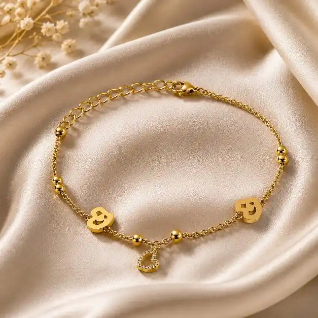 Aarnikaa Anti-Tarnish Gold-Plated Heart Charm Bracelet Daily Wear Trendy